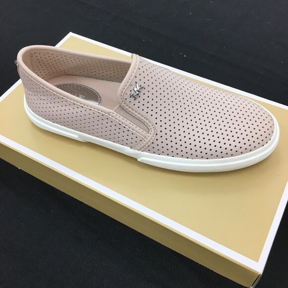 SALE🌸Gorgeous 100% Authentic Michael loafers🌸 - Picture 4 of 4